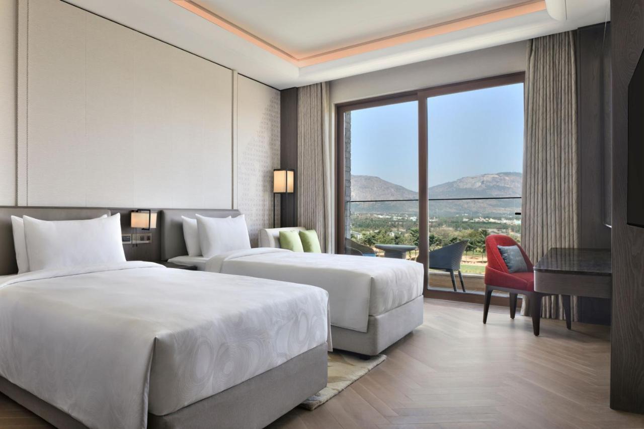 Jw Marriott Hotel Bengaluru Prestige Golfshire Resort & Spa Avati Εξωτερικό φωτογραφία