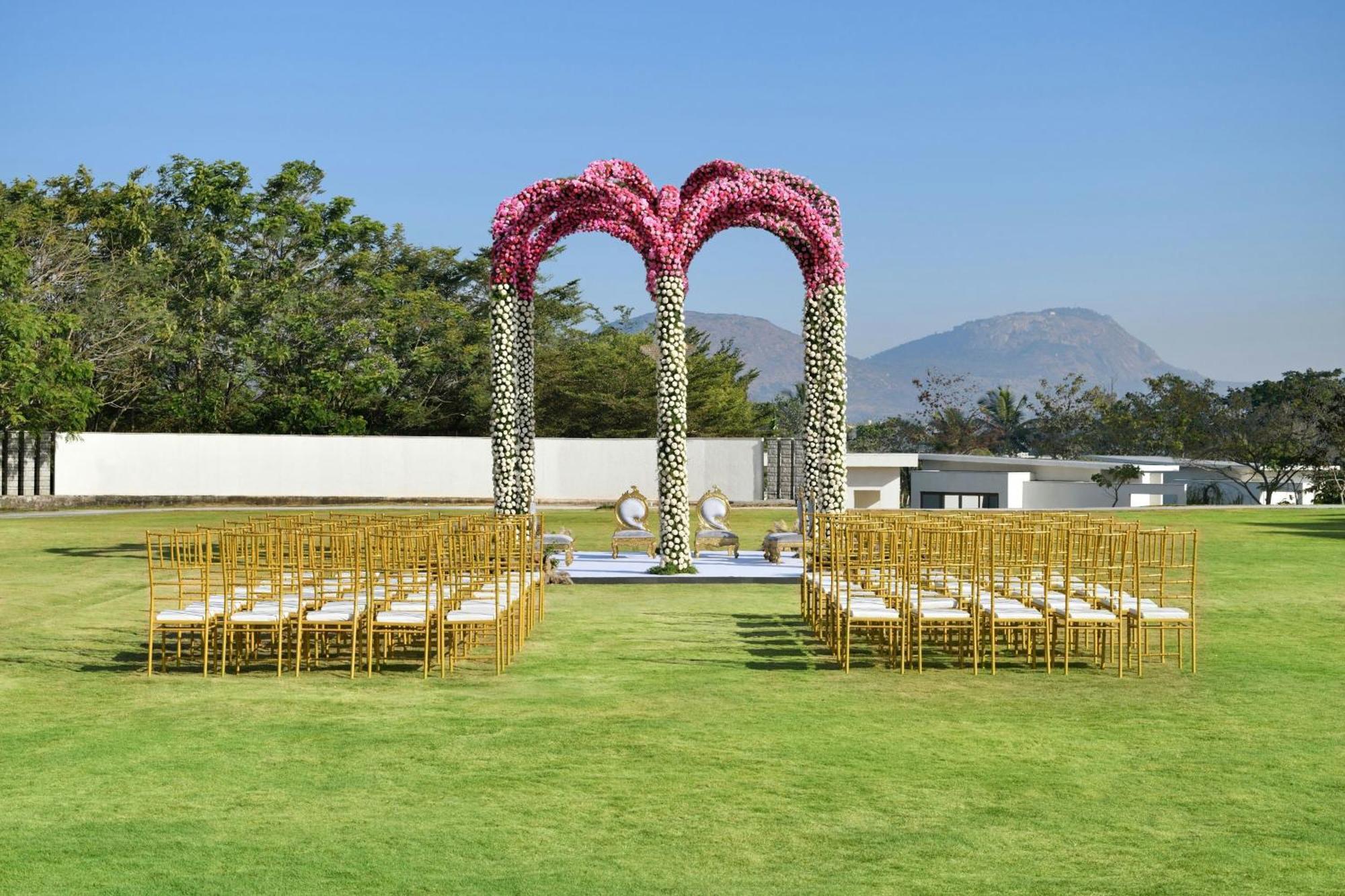 Jw Marriott Hotel Bengaluru Prestige Golfshire Resort & Spa Avati Εξωτερικό φωτογραφία