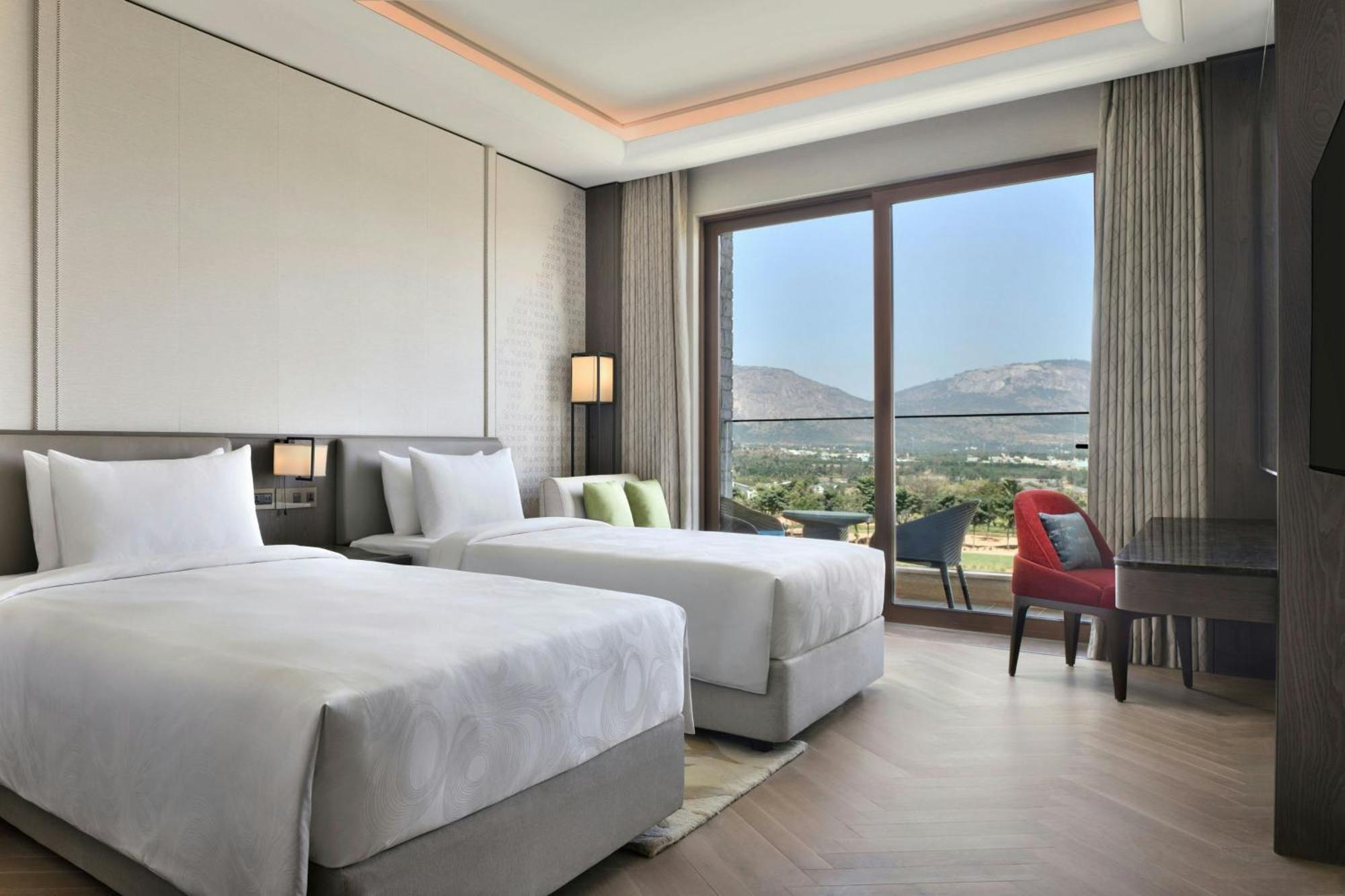 Jw Marriott Hotel Bengaluru Prestige Golfshire Resort & Spa Avati Εξωτερικό φωτογραφία