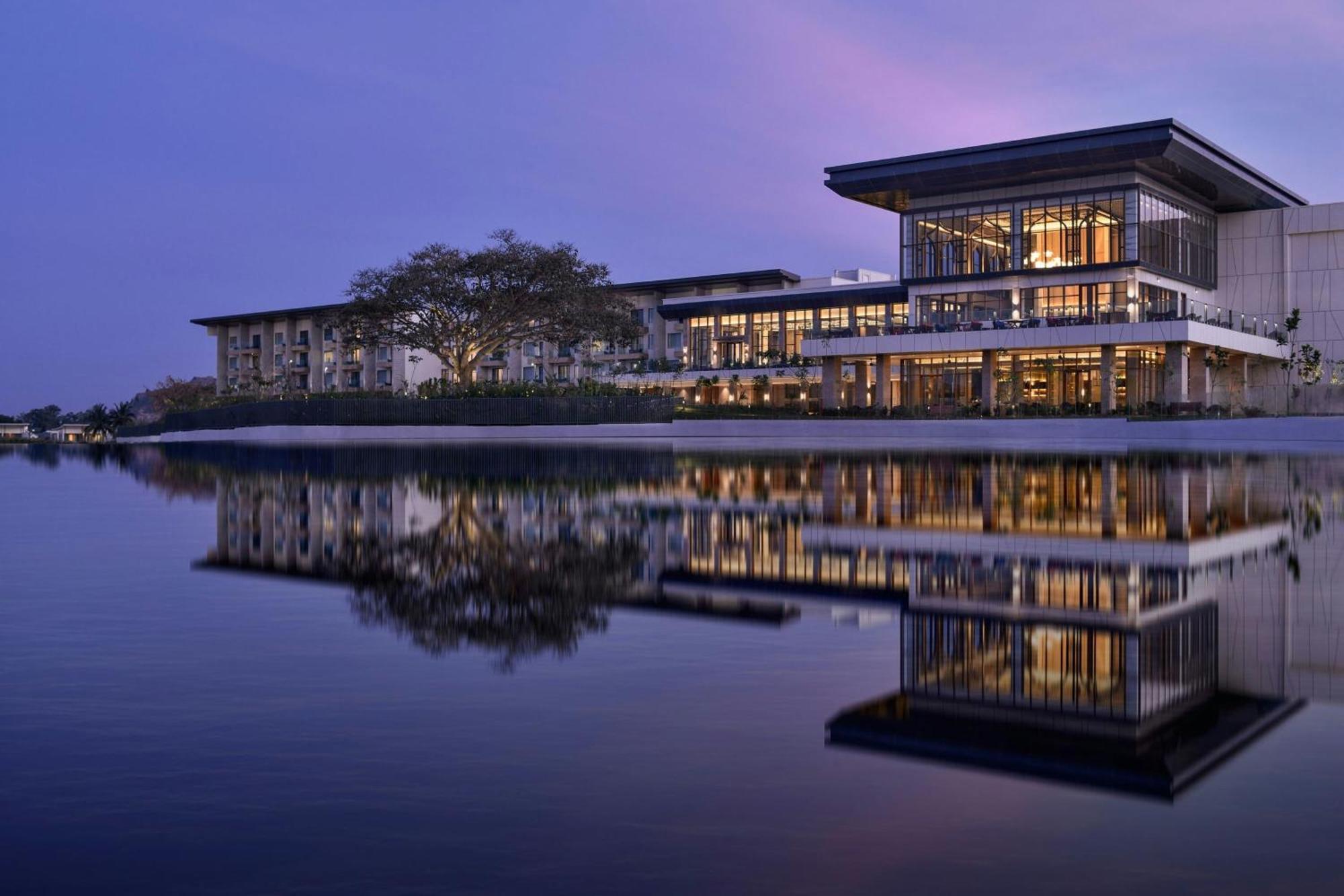 Jw Marriott Hotel Bengaluru Prestige Golfshire Resort & Spa Avati Εξωτερικό φωτογραφία